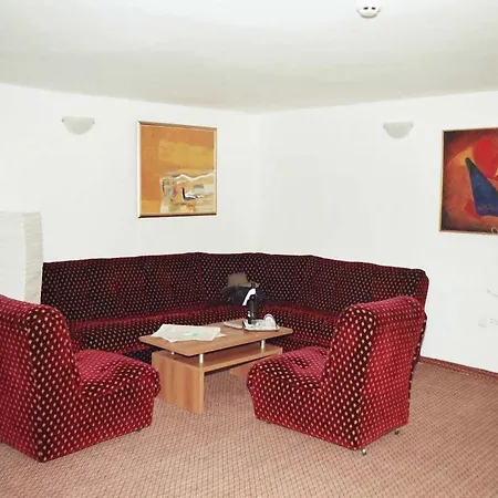 Hotel Smolyan Смолян